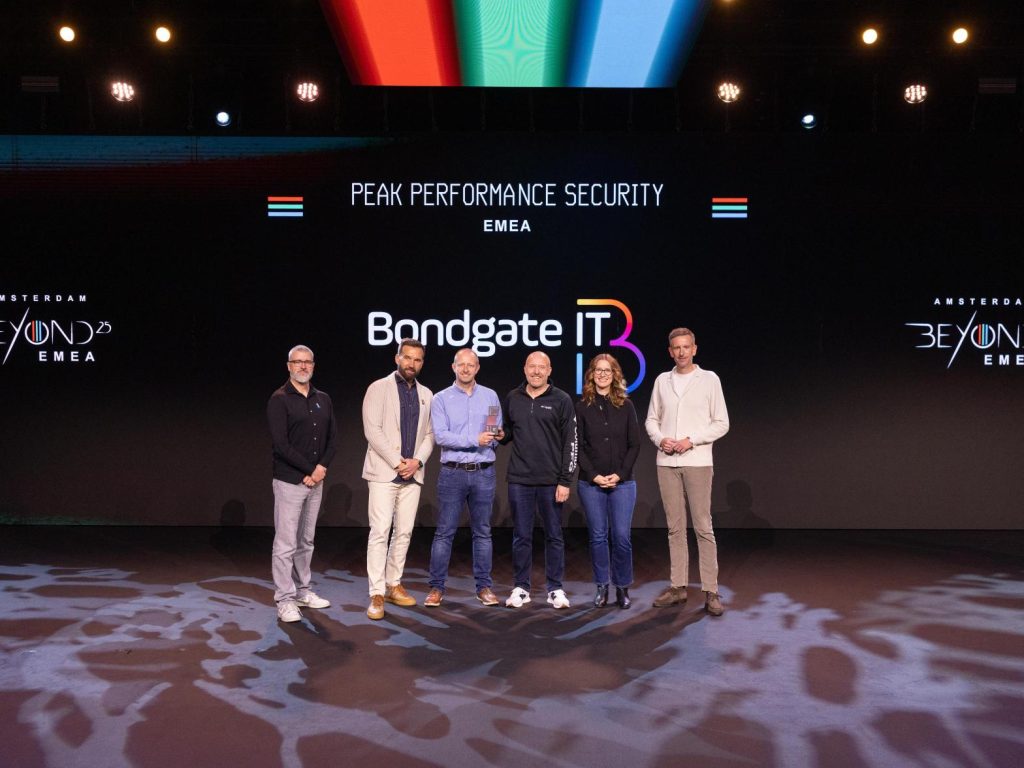 Garry and Gavin Brown receiving the awared at Pax8 Beyond